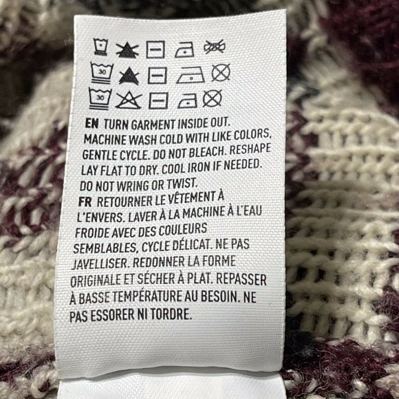 American Eagle Outfitters Size XS Wool Blend Native American Print Sweater - Picture 8 of 12